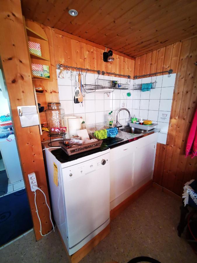 Ferienhaus Mit Riesen Garten, Drei Terrassen, Toller Aussicht Am Waldrand, Auch Als Monteur-Wohnung Hemer Buitenkant foto