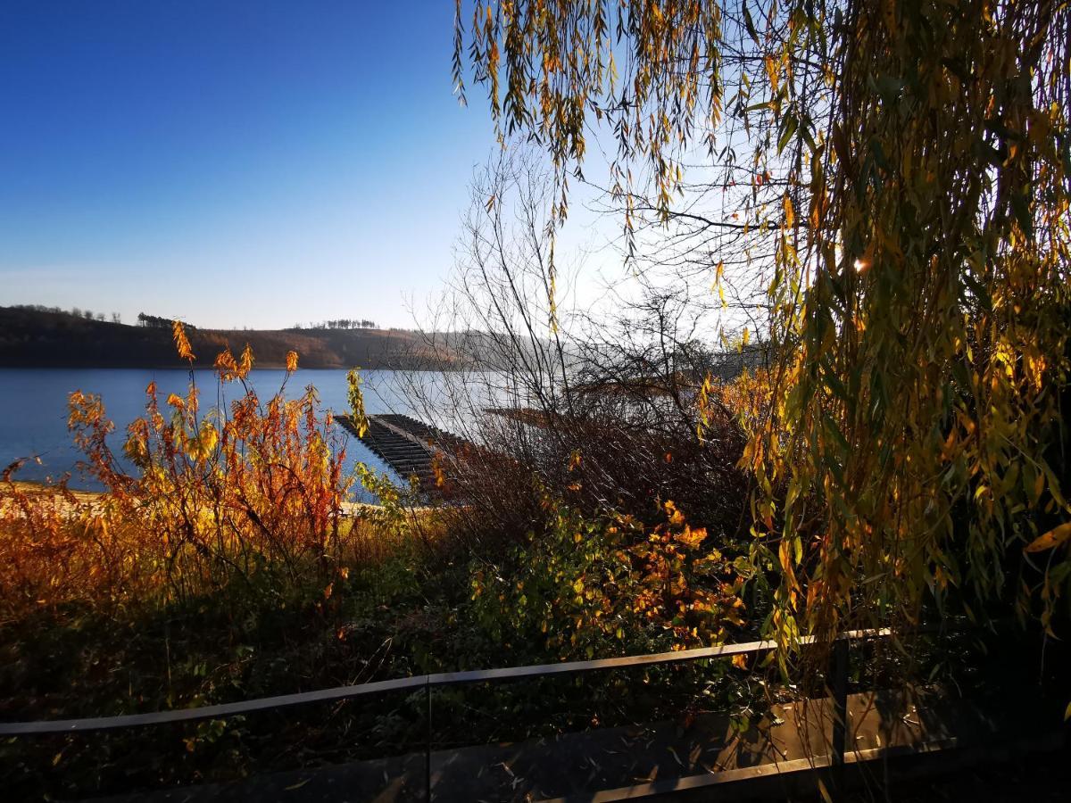 Ferienhaus Mit Riesen Garten, Drei Terrassen, Toller Aussicht Am Waldrand, Auch Als Monteur-Wohnung Hemer Buitenkant foto